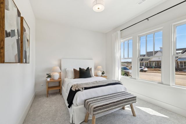 463 Marston Ave, Thompsons Station, TN 37179