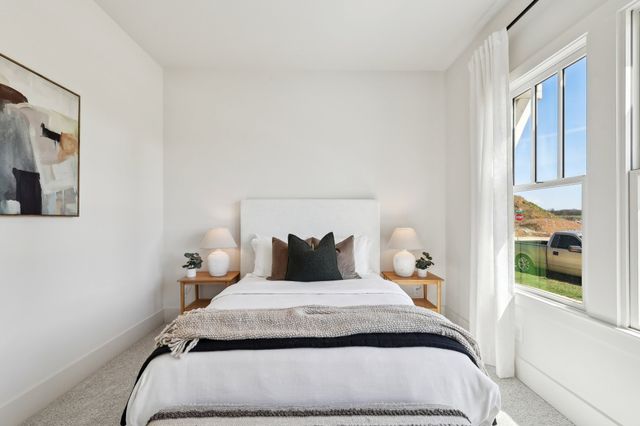 463 Marston Ave, Thompsons Station, TN 37179