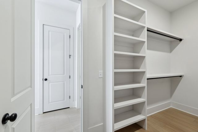 463 Marston Ave, Thompsons Station, TN 37179