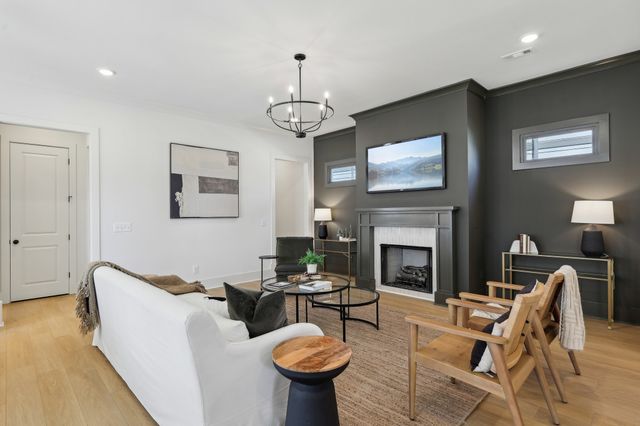 463 Marston Ave, Thompsons Station, TN 37179