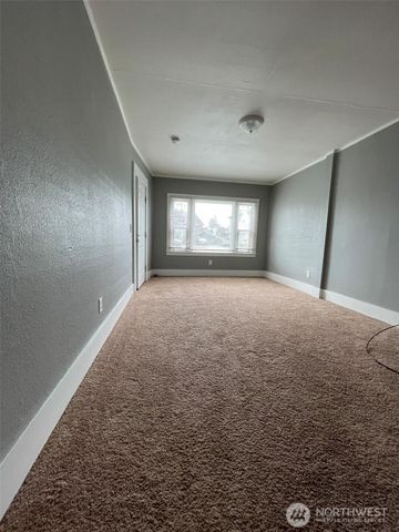 517 Emerson Avenue, Hoquiam, WA 98550