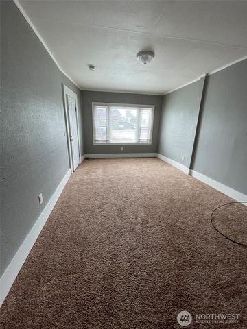 517 Emerson Avenue, Hoquiam, WA 98550