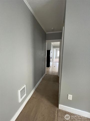 517 Emerson Avenue, Hoquiam, WA 98550