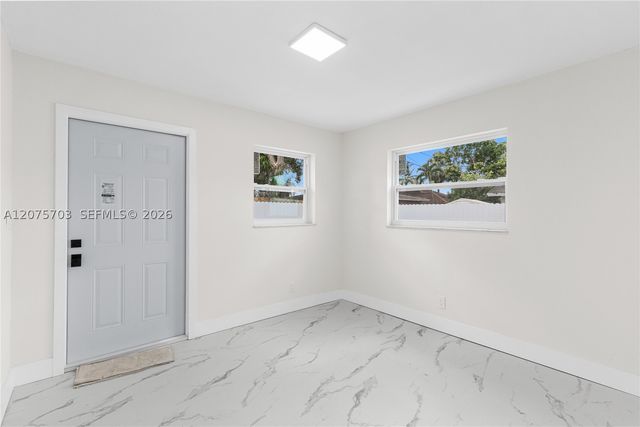 1125 NW 27th Ave, Fort Lauderdale, FL 33311