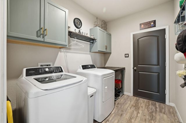 30807 Berkshire Downs Drive, Tomball, TX 77375