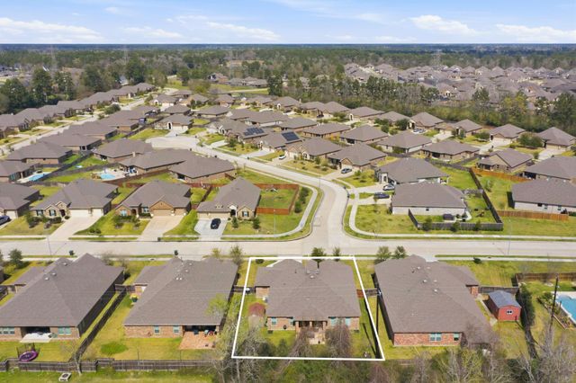 30807 Berkshire Downs Drive, Tomball, TX 77375