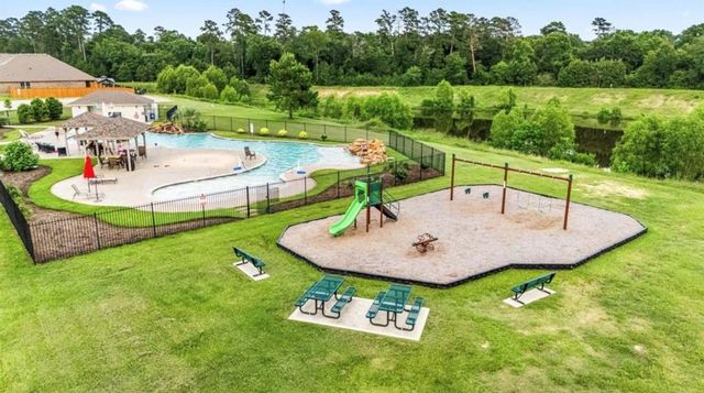 30807 Berkshire Downs Drive, Tomball, TX 77375
