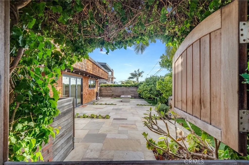 1625 Catalina, Laguna Beach, CA 92651