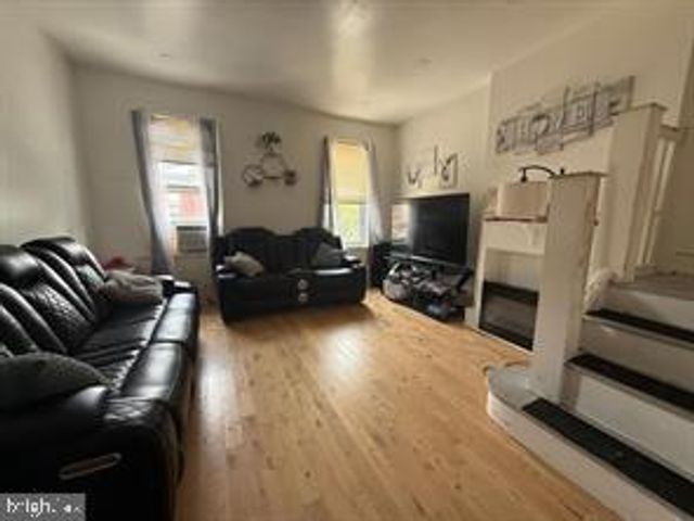 3228 N SYDENHAM ST, Philadelphia, PA 19140