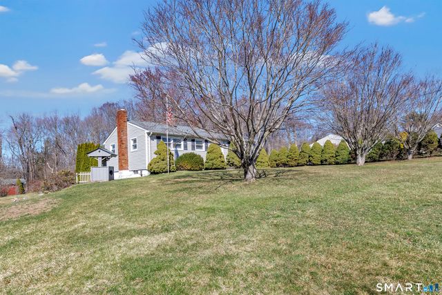 65 Tuckahoe Drive, Shelton, CT 06484