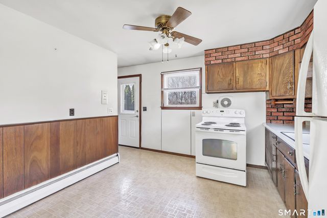 65 Tuckahoe Drive, Shelton, CT 06484