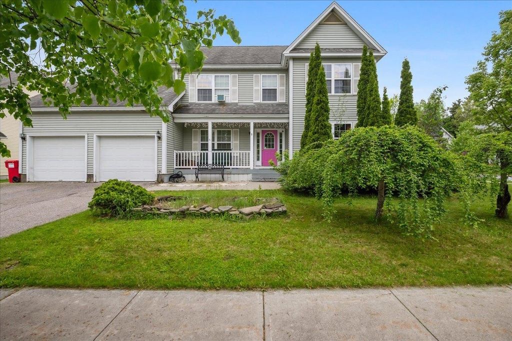 1 Cabot Court, South Burlington, VT 05403