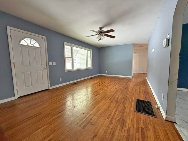 461 Moore Road, Williamsburg, KY 40769