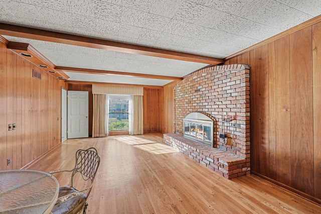 5054 Kings Gate Way, Bloomfield Hills, MI 48302