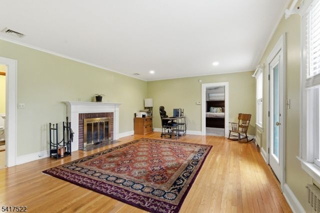 1 Old Mill Rd, Chester Twp., NJ 07930