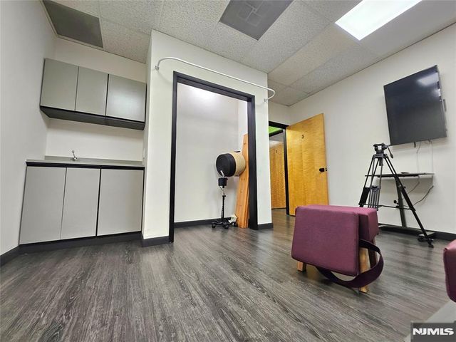 842 Clifton Avenue 6, Clifton, NJ 07013