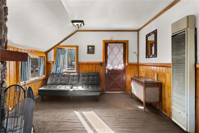 844 Tulip Lane, Big Bear Lake, CA 92315