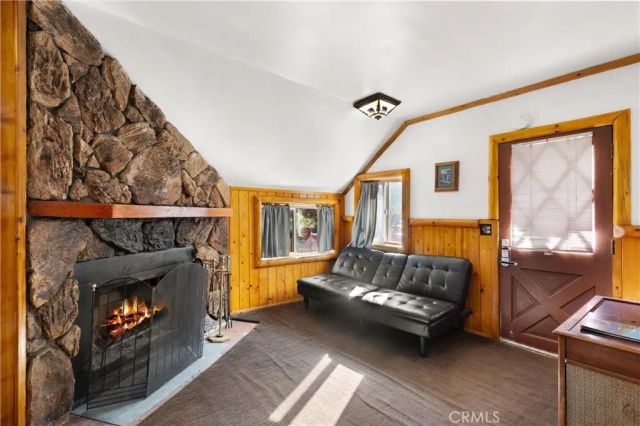 844 Tulip Lane, Big Bear Lake, CA 92315