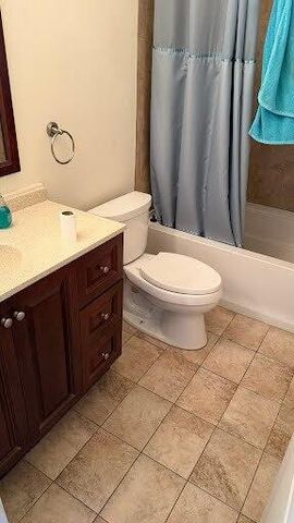 953 SE 10th 6d, Deerfield Beach, FL 33441