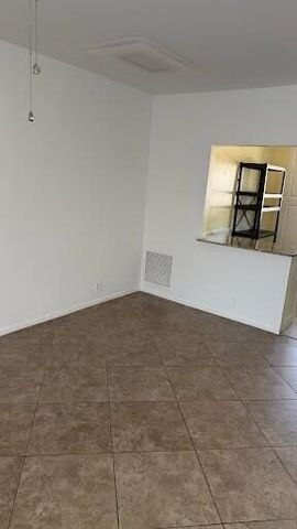 953 SE 10th 6d, Deerfield Beach, FL 33441
