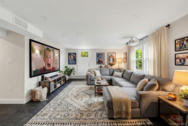 7 Dunn Lane, Briarcliff Manor, NY 10510