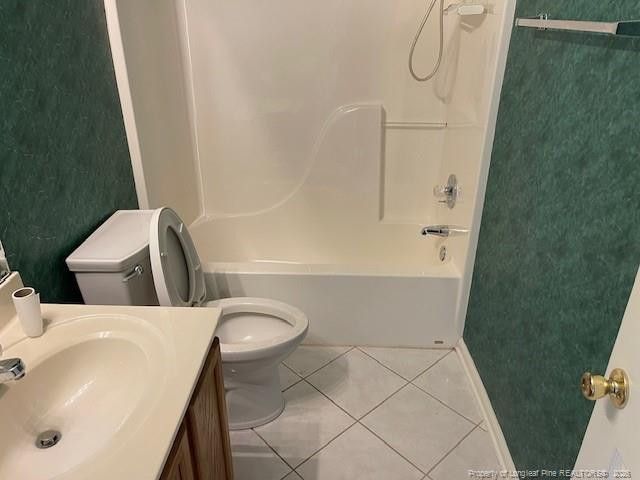 504 Bramblegate Road, Hope Mills, NC 28348