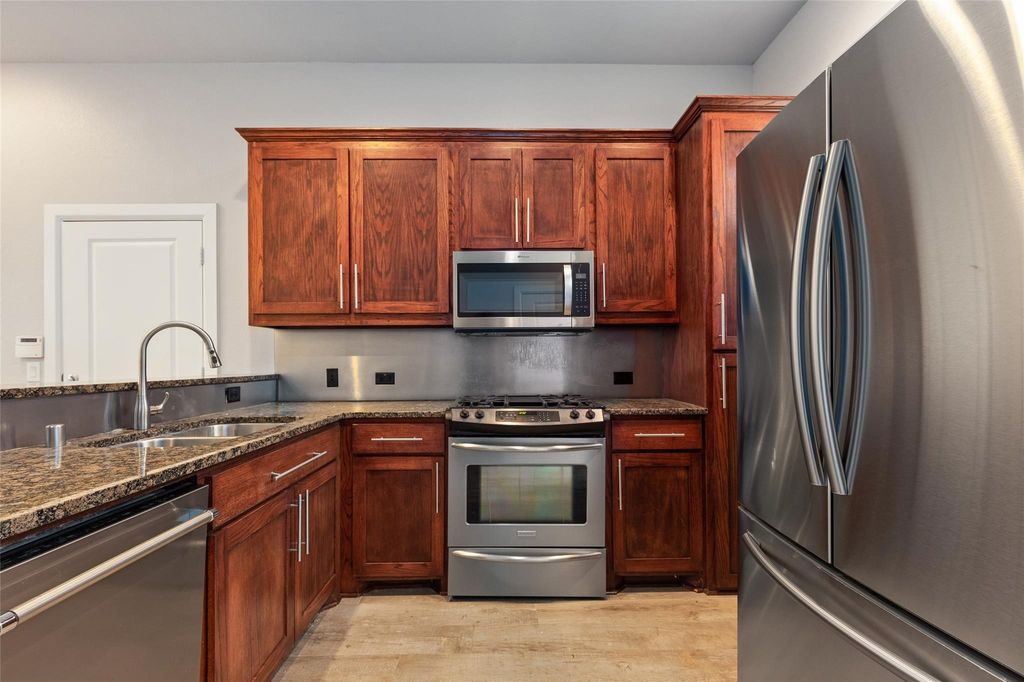 4311 Hartford Street, Dallas, TX 75219