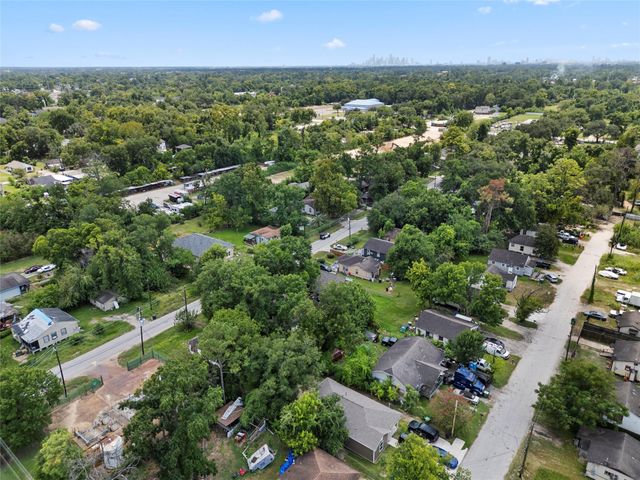 7339 Phillips Street, Houston, TX 77088