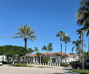 9650 NW 2nd St 4-205, Pembroke Pines, FL 33024