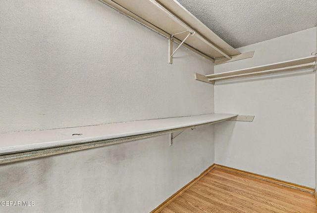 1377 VISTA GRANADA Drive, El Paso, TX 79936