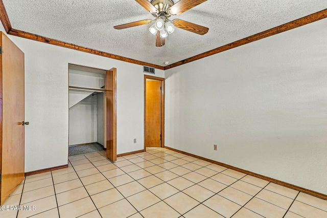 1377 VISTA GRANADA Drive, El Paso, TX 79936