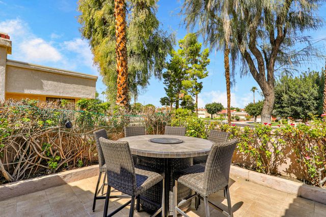 41733 Aventine Court, Palm Desert, CA 92260