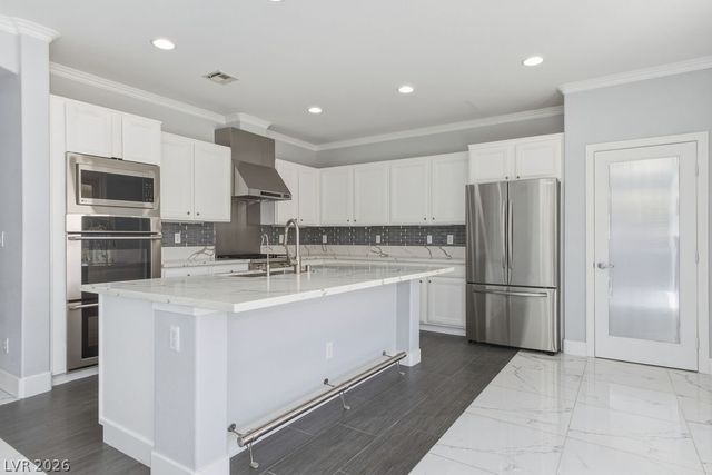 10741 Elk Lake Drive, Las Vegas, NV 89144