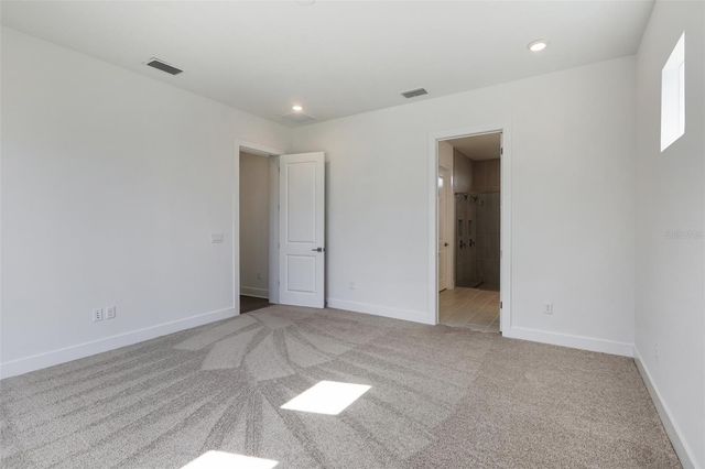 10707 TORCHWOOD SEA WAY, San Antonio, FL 33576