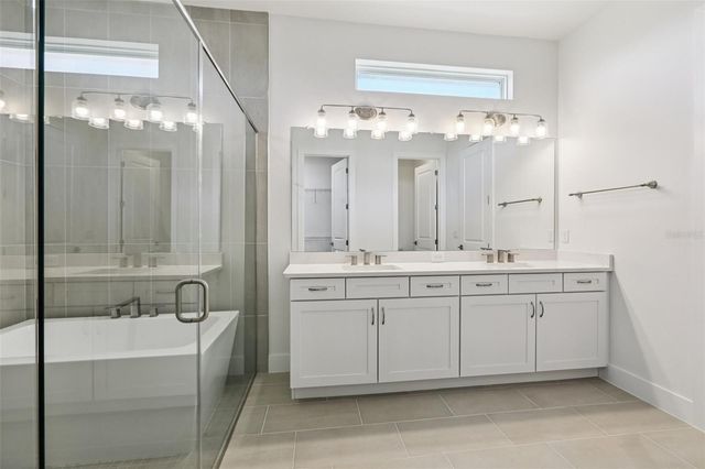 10707 TORCHWOOD SEA WAY, San Antonio, FL 33576