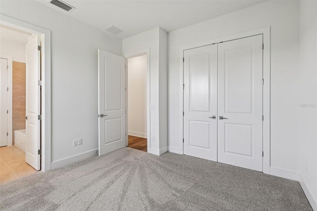 10707 TORCHWOOD SEA WAY, San Antonio, FL 33576