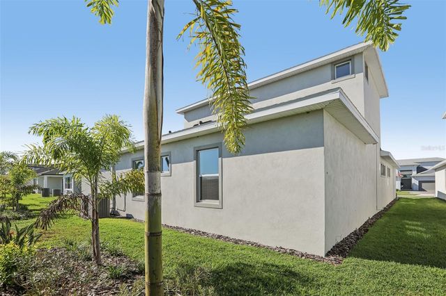 10707 TORCHWOOD SEA WAY, San Antonio, FL 33576