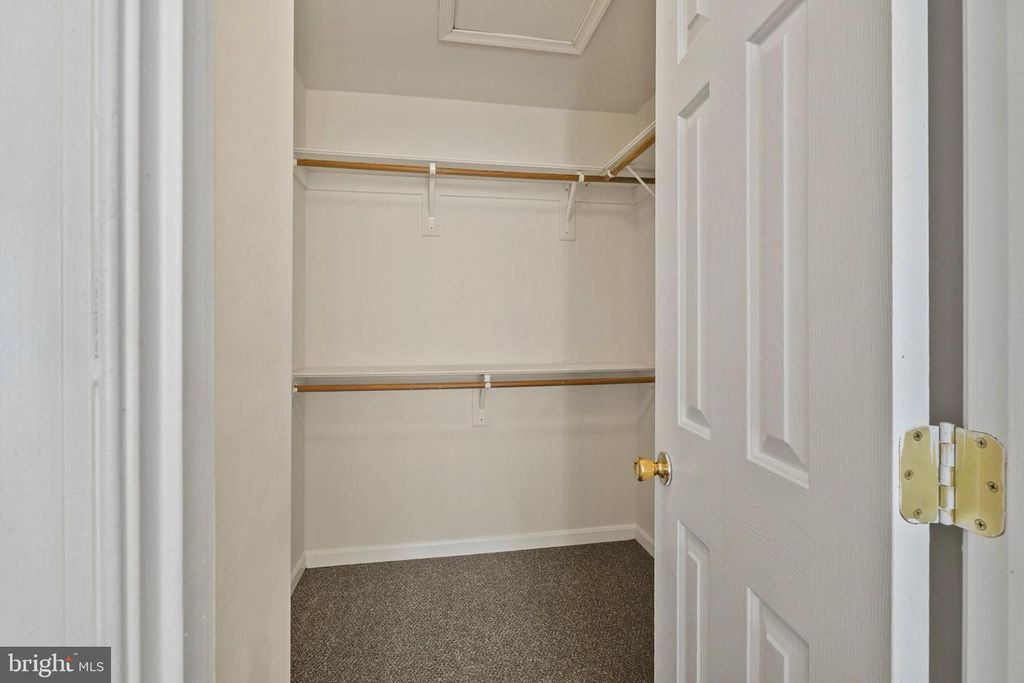 Image 13 of property listing at 1709 WOODRUFF WAY, Frederick, MD 21701