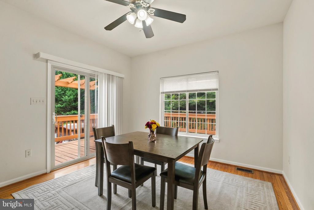 Image 16 of property listing at 1709 WOODRUFF WAY, Frederick, MD 21701