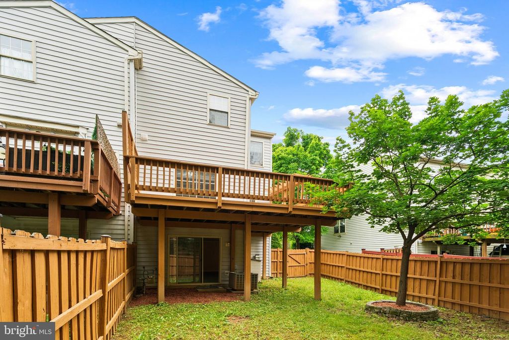 Image 29 of property listing at 1709 WOODRUFF WAY, Frederick, MD 21701