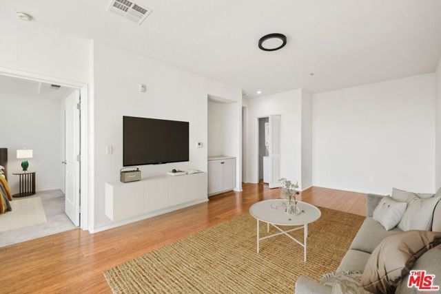 629 Traction Avenue 403, Los Angeles, CA 90013