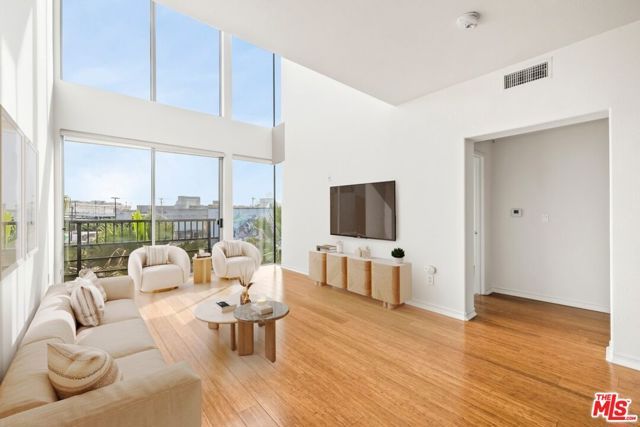 629 Traction Avenue 403, Los Angeles, CA 90013