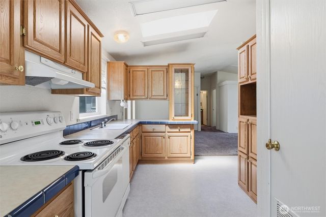 627 Andrew Drive, Burlington, WA 98233