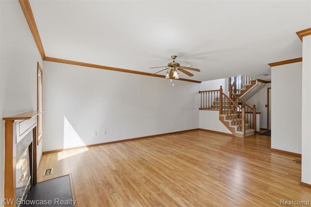 42289 Saratoga Circle 8, Canton, MI 48187