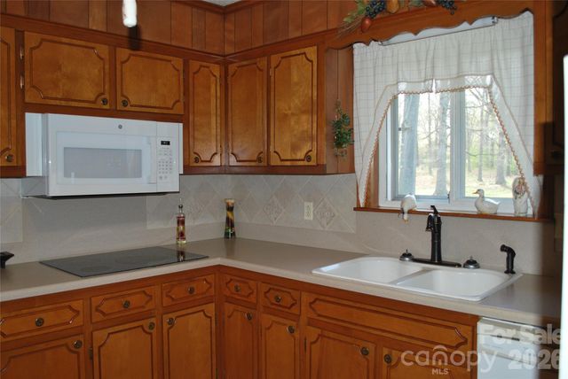 176 Midway Street, Cooleemee, NC 27014