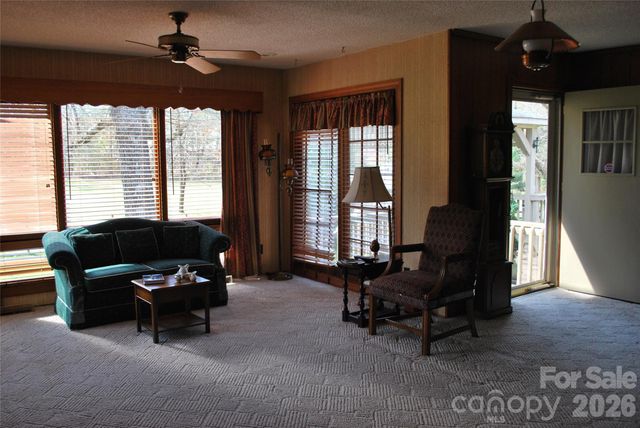 176 Midway Street, Cooleemee, NC 27014