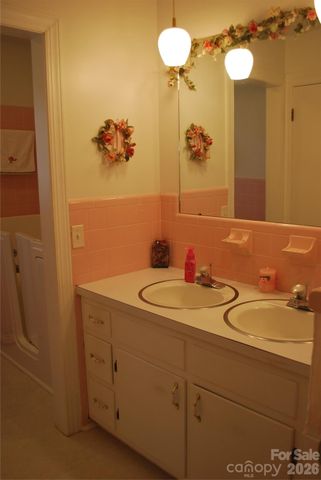 176 Midway Street, Cooleemee, NC 27014