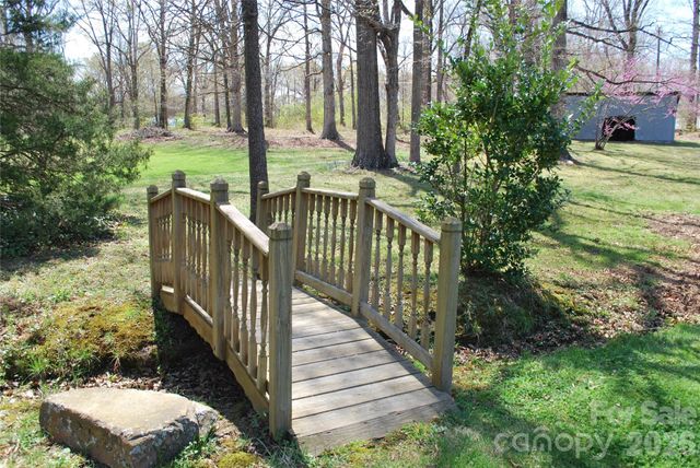 176 Midway Street, Cooleemee, NC 27014