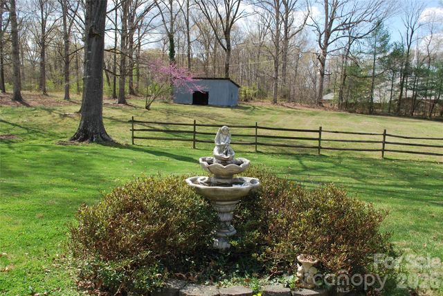 176 Midway Street, Cooleemee, NC 27014