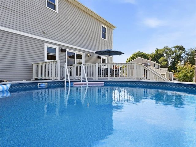 130 Winslow Avenue, Somerset, MA 02726